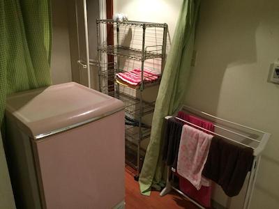 پالت تاکاشی مادایرا گست هاوس