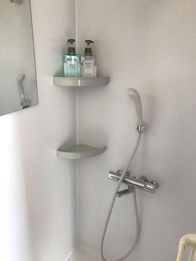 پالت تاکاشی مادایرا گست هاوس