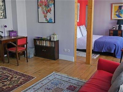 لا کا لستین