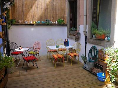 لا کا لستین