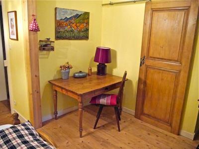 لا کا لستین