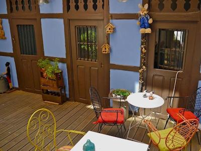 لا کا لستین