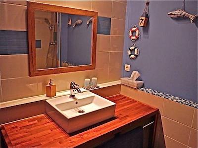 لا کا لستین