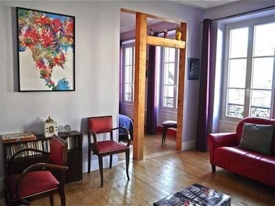 لا کا لستین