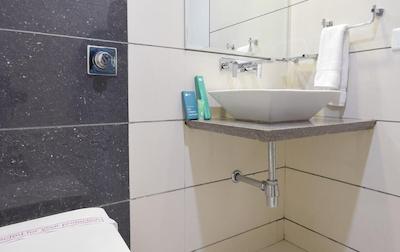 هتل پالیاته