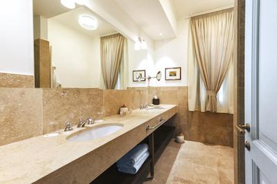 آلبرگو پوستا ماروچی