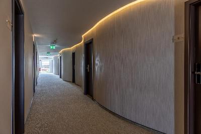 TRIP INN CONFERENCE HOTEL & SUITES WETZLAR