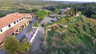 لا لژیا ویلا گلوریا