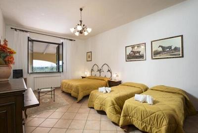 لا لژیا ویلا گلوریا