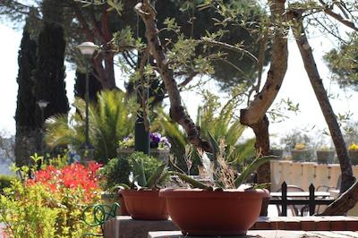 لا لژیا ویلا گلوریا