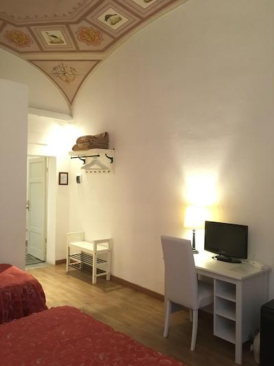 ریلیز لا کورته دی کاوالیر