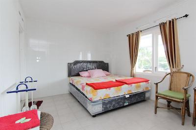 هتل ویجایا 1 کالیورانگ