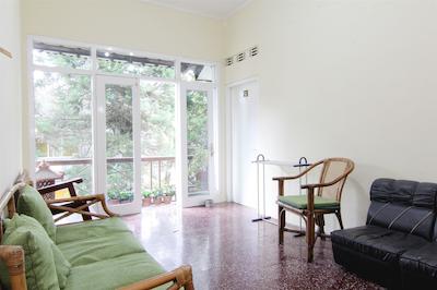 هتل ویجایا 1 کالیورانگ