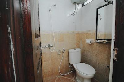 نیو هتل لیلیک