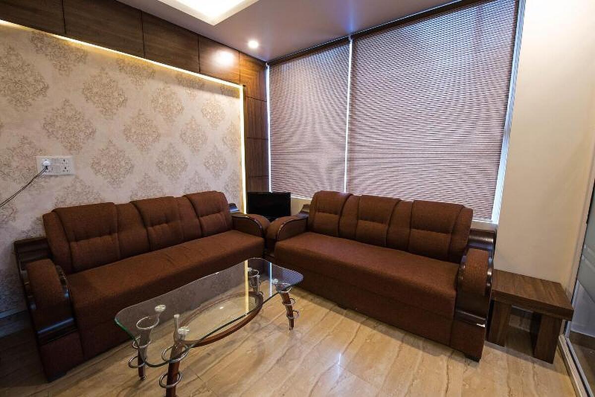 ایکلات سوئیتز مینت گومتی ناگار