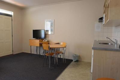 ویکتوریا کورت موتور لاج