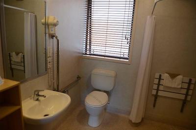 ویکتوریا کورت موتور لاج