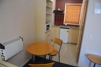 ویکتوریا کورت موتور لاج