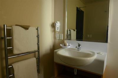 ویکتوریا کورت موتور لاج