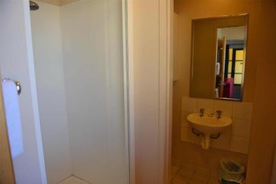 ویکتوریا کورت موتور لاج