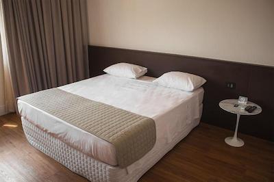 وی آی پی هتل