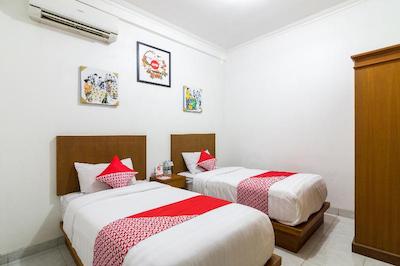 او وای او 1241 پنگیناپان آر بی سیاراح