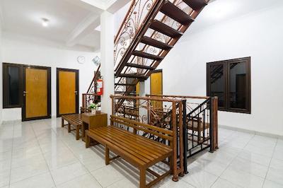 او وای او 1241 پنگیناپان آر بی سیاراح