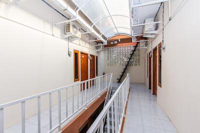 او وای او 1718 هوم استی واک گوبنک