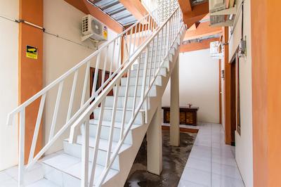 او وای او 1718 هوم استی واک گوبنک