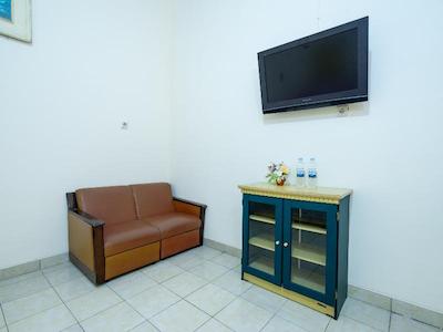 او وای او آنوگرا ویساتا هتل