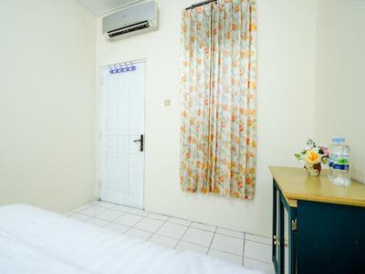 او وای او آنوگرا ویساتا هتل