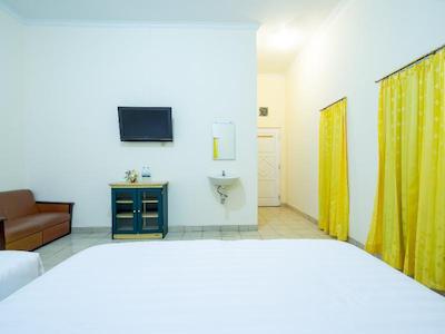 او وای او آنوگرا ویساتا هتل