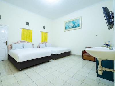 او وای او آنوگرا ویساتا هتل