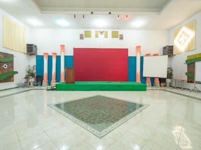 او وای او آنوگرا ویساتا هتل