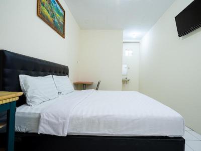 او وای او آنوگرا ویساتا هتل