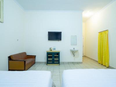 او وای او آنوگرا ویساتا هتل