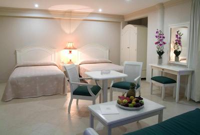 اکسکلاریس گرند ریزورت کونونشن اند اسپا