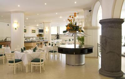 اکسکلاریس گرند ریزورت کونونشن اند اسپا