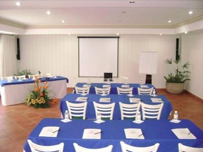 اکسکلاریس گرند ریزورت کونونشن اند اسپا