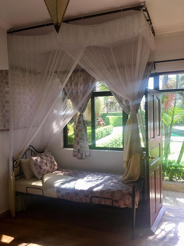 اهدی لاج
