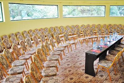 گلد کرست هتل آروشا