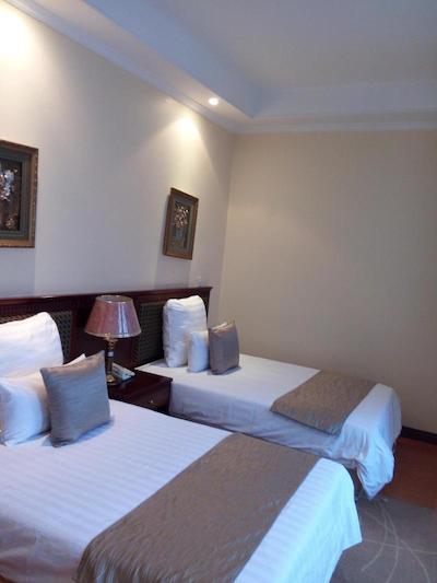 گلد کرست هتل آروشا