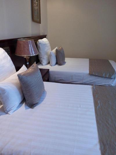 گلد کرست هتل آروشا