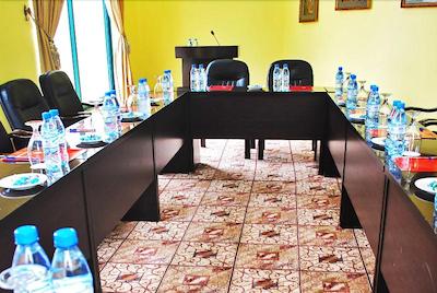 گلد کرست هتل آروشا