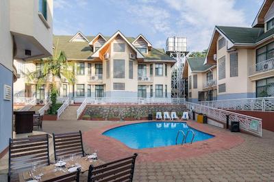 گلد کرست هتل آروشا