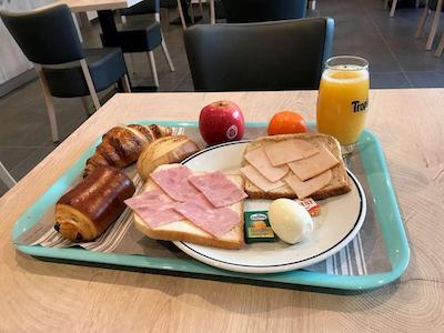 کریاد دایرکت لایل ایست - استاد پیر موری