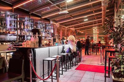 زوم شوارزن بارن