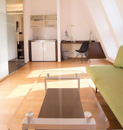 زوم شوارزن بارن