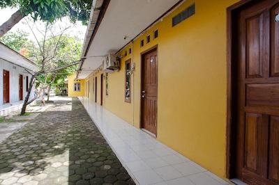 اسپا آن 2830 آزکا گست هاوس سیاراح