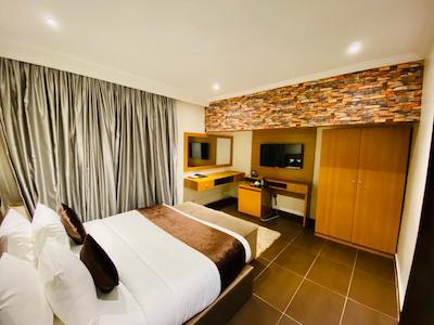 سوئیس اینترنشنال د ویستانا